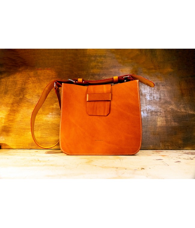 Bolso bandolera en cuero "Galia"